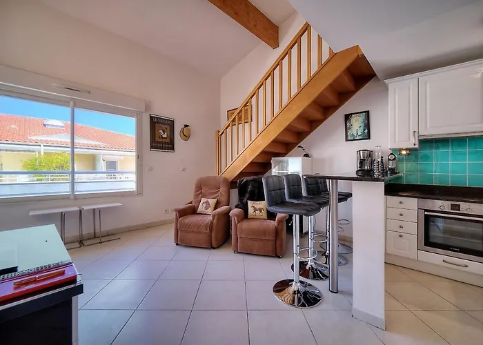 Ref 1766 - Center - For Rent Cannes